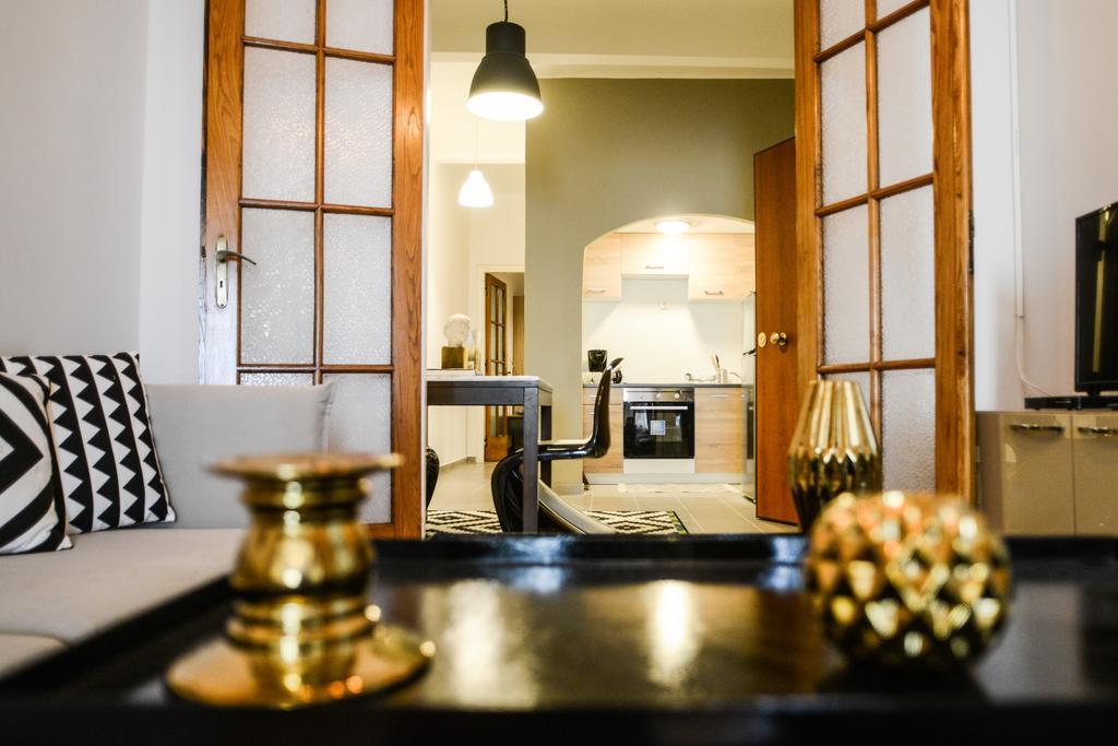 Apartmán 5InAtény Exteriér fotografie